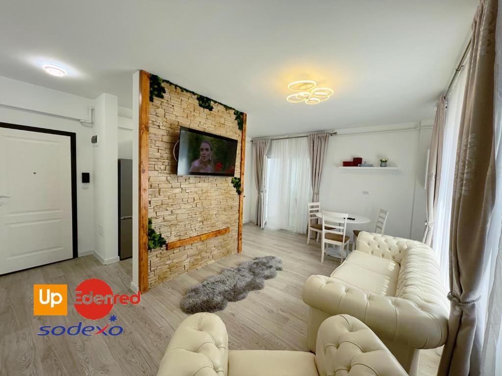 Urban Apartments And Studios - City Center Iasi Exterior photo